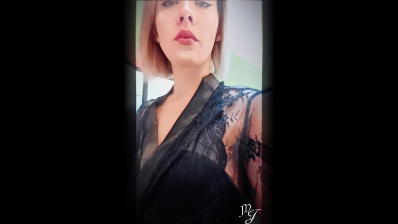 DeesseJulia: Nuevo atuendo - dominatrix Julia