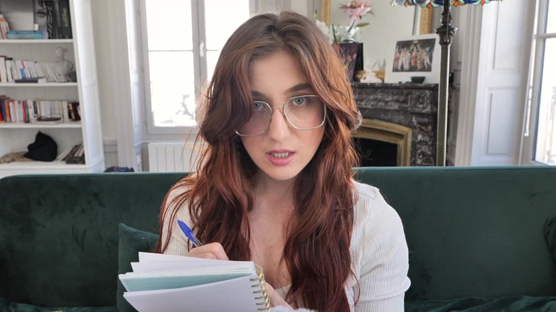 Madelaine_Rousset: Rol ASMR JOI - Tu terapeuta te enseña a masturbarte para...
