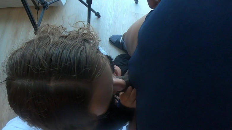 Real Amateur Sluts: Amanda te rog mai întâi pe cameră muie!