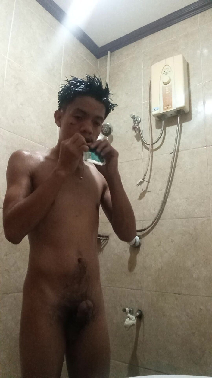 Jameson Official: #1 pencipta jameson official basah kuyam: kencing di kamar mandi &amp;...
