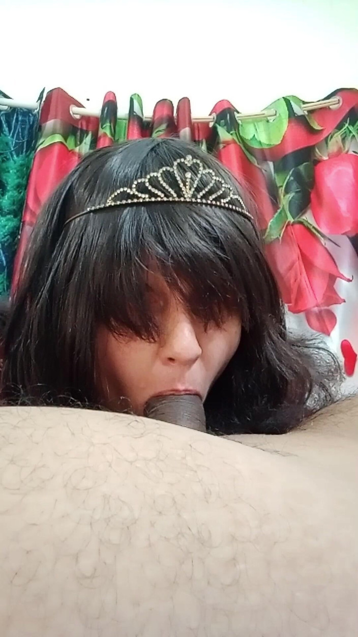 Bolly Karma: Loszka pragnie uwagi BBC