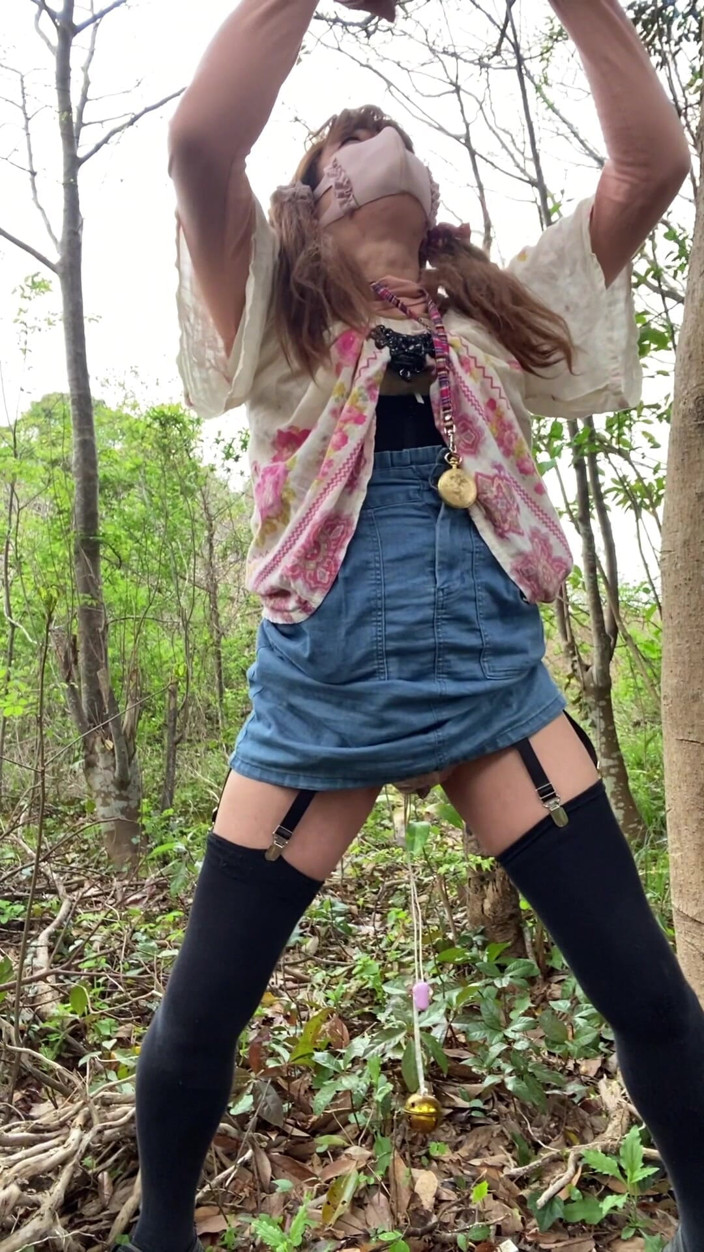 megu2002: No. 182 Latihan di Dalam Hutan 2