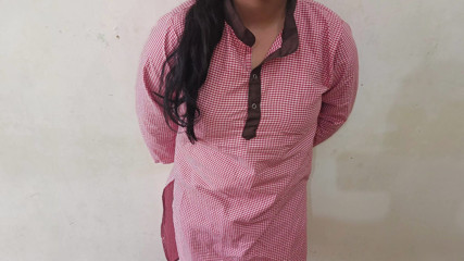 YOURAMRITA04: Pelajar kolej India berumur 18 tahun panas dan guru berkongkek dalam...