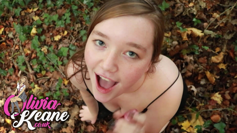 Olivia Keane: Olivia keane si gadis 18 tahun lagi asik nyepong kontol sampai...