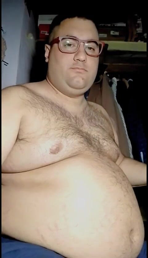 Gordito33PIG: Si gemuk gainer lagi asik jilat perut