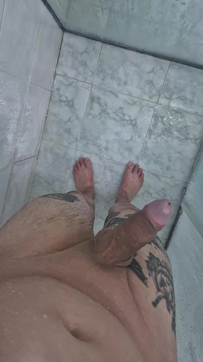 Lkdick8: Mandi 2- onlyfansku: lkingsbr