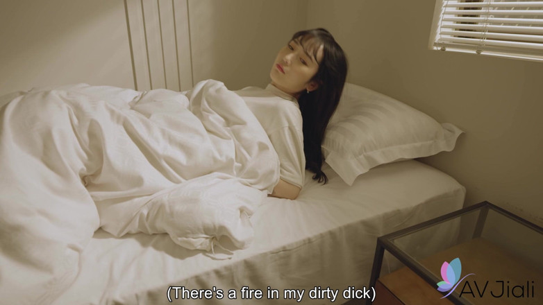 AV Jiali: サニーが騒がしいルームメイトとセックス