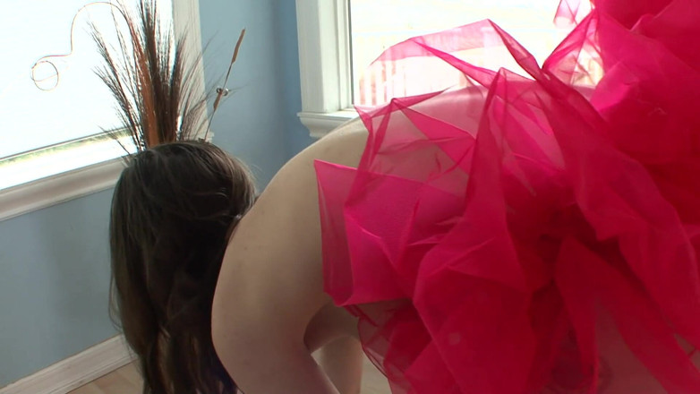 Radical: Pierced babe anally fucked and creampied