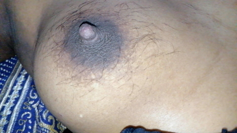 Sweety In Bed: Desi sex mit ehemann