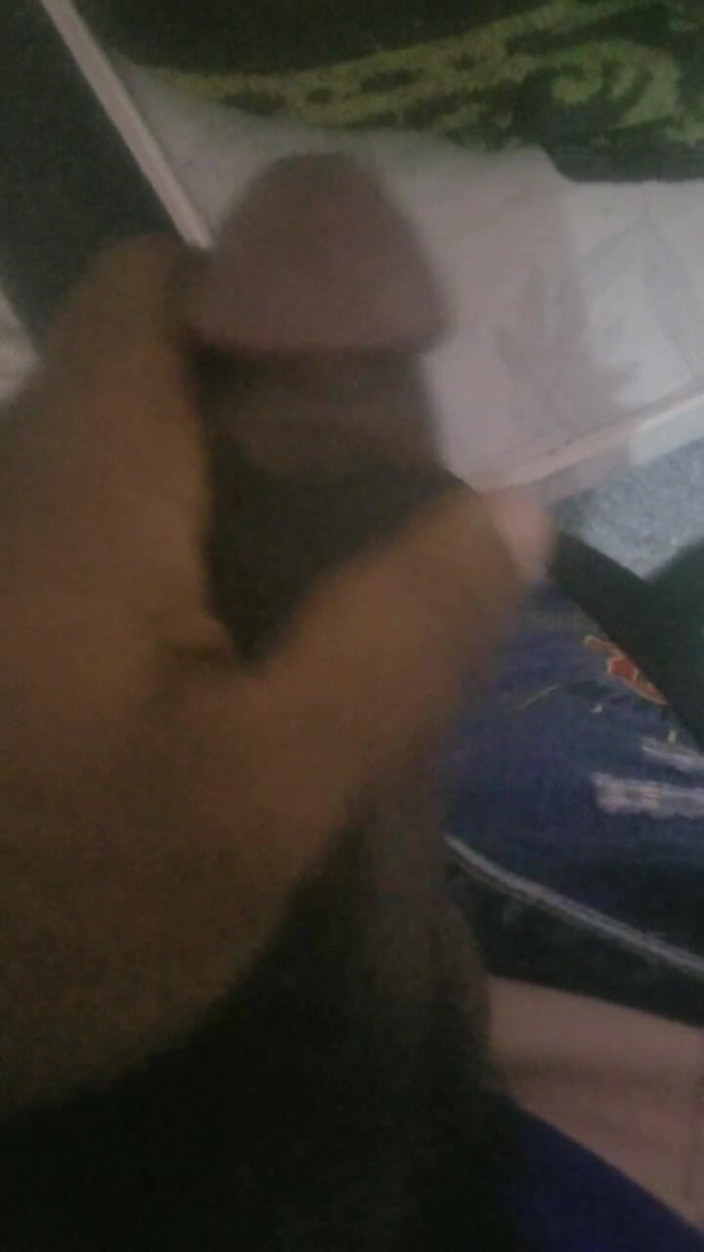 Blackboydontquit: Qui veut prendre ma petite bite noire ?