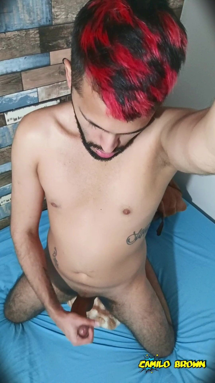 Camilo Brown: Ich habe meinen ersten cumshot des jahres für dich aufgenommen (und...