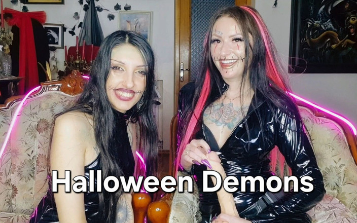 Dominatrix Nika: 악마들은 자위하는 방법에 대해 잊을 수 없는 지침을 줄 것입니다. 악마가 당신을 세뇌시킬 것입니다