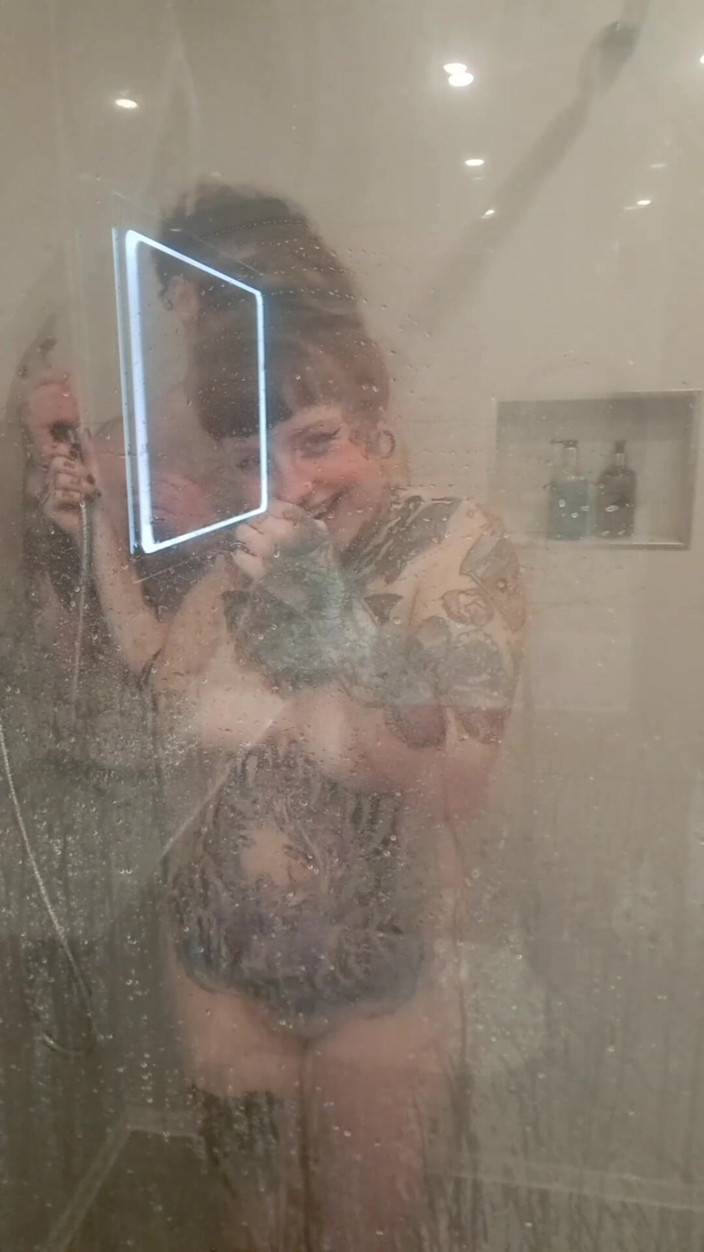 Yourfavecumslut: Shower Sex Against the Big Steamy Glass Panel