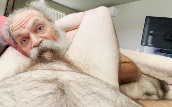 FuzzyBeardBoy: Stary owłosiony tata niedźwiedź ssie chłopca