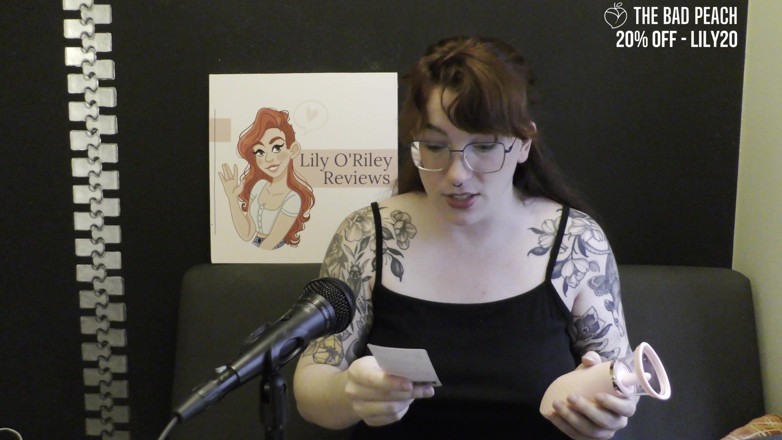 Lily O'Riley: Examen de la NSFW du vibromasseur Honey Pistil du Bad...
