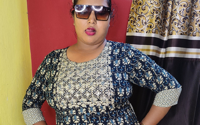 Indianbhabi2: Indiancă care se pișă la ea acasă