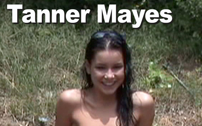 Edge Interactive Publishing: Tanner Mayes писяє на вулиці