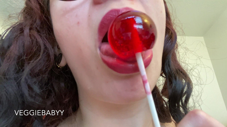 Veggiebabyy: 4K på nära håll Lollipop oral fixation