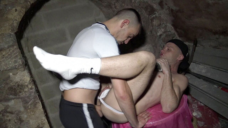 CREAMPIE SESSION IN JOCKSTRAP: Patrick Bauer tim cosla tarafından jockstrap içinde baebackb sikiliyor