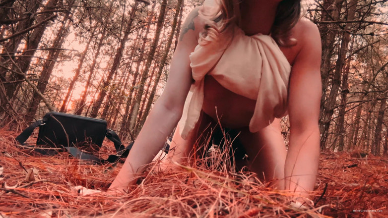 Homegrown Video: Jävla Scarlett i skogen