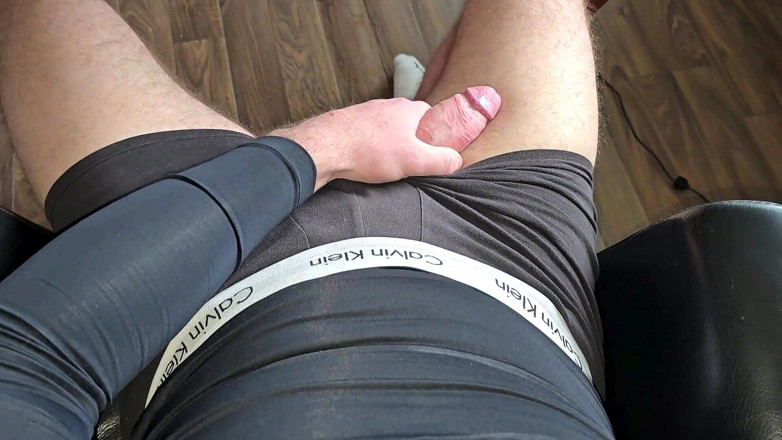 PhantomGentX: Calvin Klein Beule Streicheln - Folg Mir Auf X: Phantomgentx