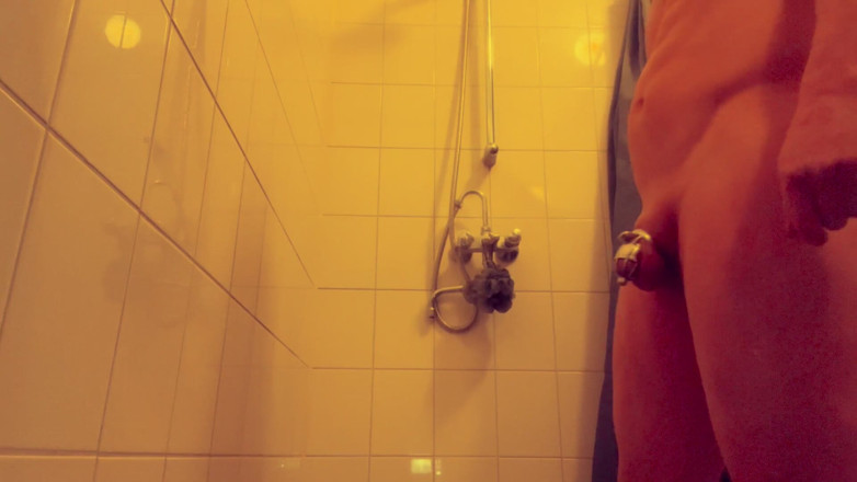 Chastityrex: La mia prima uretra