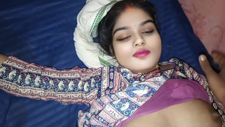 Ramashish: Desi ragazza mostra tette