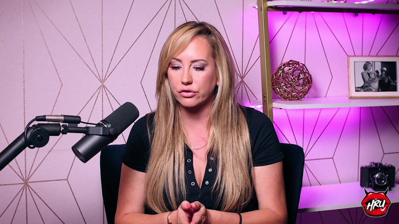 Holly Randall Productions: Brett Rossi: geri dönüş, kaos ve Charlie Sheen ile gerçekten...