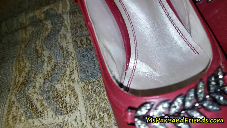 Ms Paris and Friends: Séduire avec mes pieds, c’est travailler