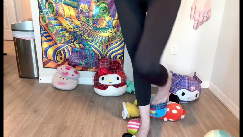 Peppermint Giantess: 봉제인형 스톰 - 16피트 크기의 박제 장난감 컬렉션