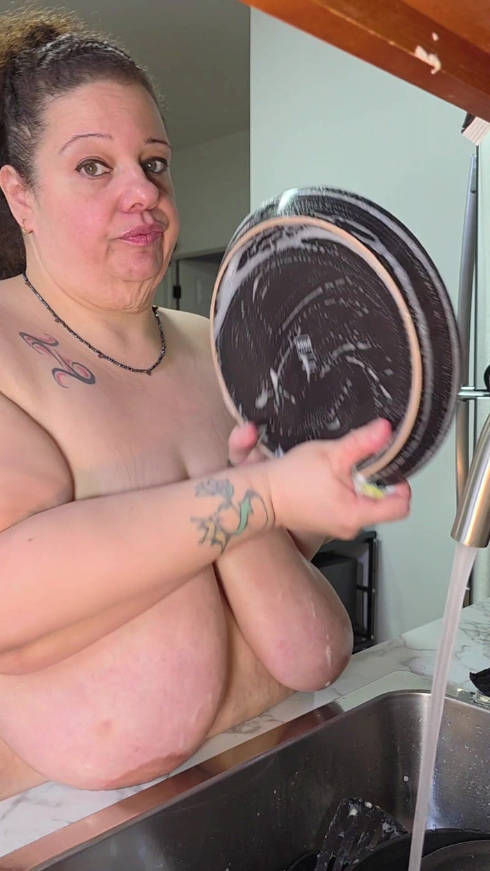 LustyPeachesofSin: Housecleaning bogel - membasuh pinggiran