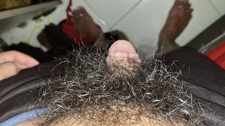 Jackson World: Me masturbé mientras mi miraba mi pelo de polla muy...
