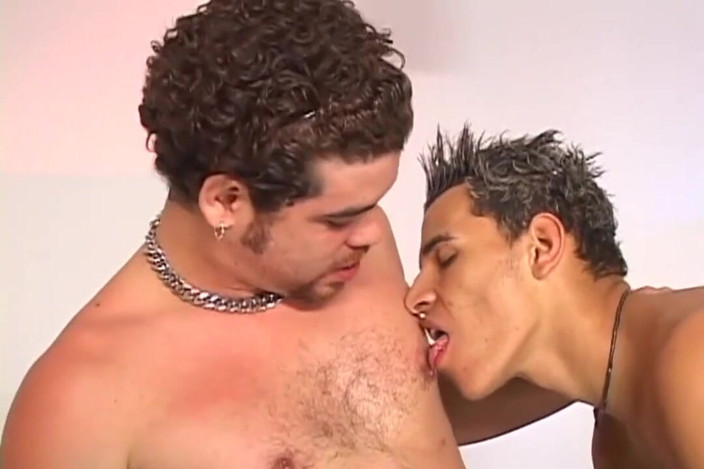Gay X: Libera scelta anale.. (senza preservativo)