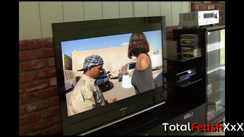 Total fetish studio: Super cul rebondi et sourire génial, vol. 3