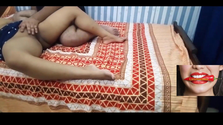 Hotty Jiya Sharmaa: Ngày lễ tình nhân XXX nhập vai khiêu dâm âm thanh...