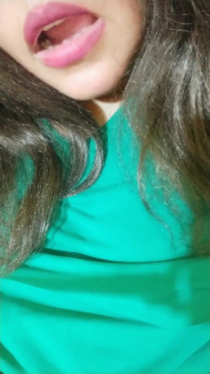 Carla Villalobos: Сама вдома я могла стогнати і шльопати себе без страху.