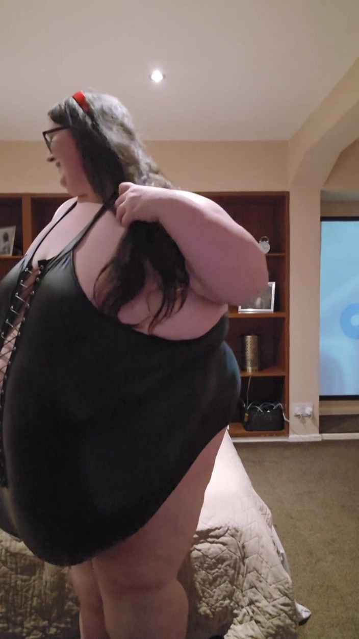 SSBBWLadyBrads: BBW sexy fetter schwarzer lederanzug