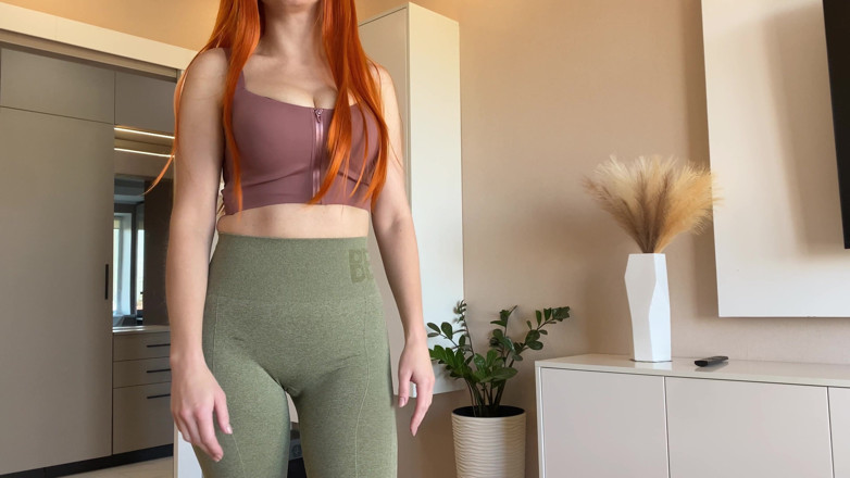 CumInMyMouthBaby: La madrastra pelirroja de mi amigo me sedujo y me...