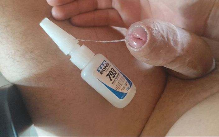DaddyDoted: Selbstgemachtes Selbstklebendes Venenstäbchenimplantat!!
