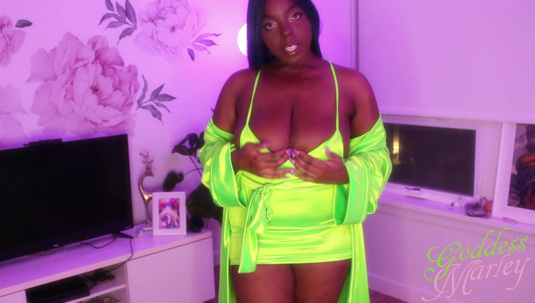 Goddess Marley: Groen windt me op