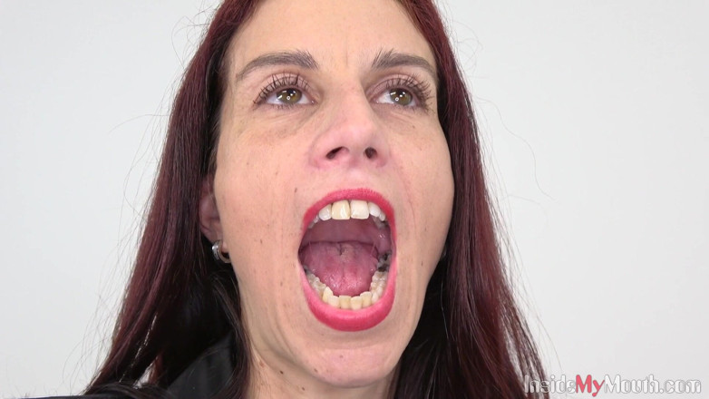 Inside My Mouth: Mund-fetisch-clip mit ali bordeaux fullhd - in meinem mund