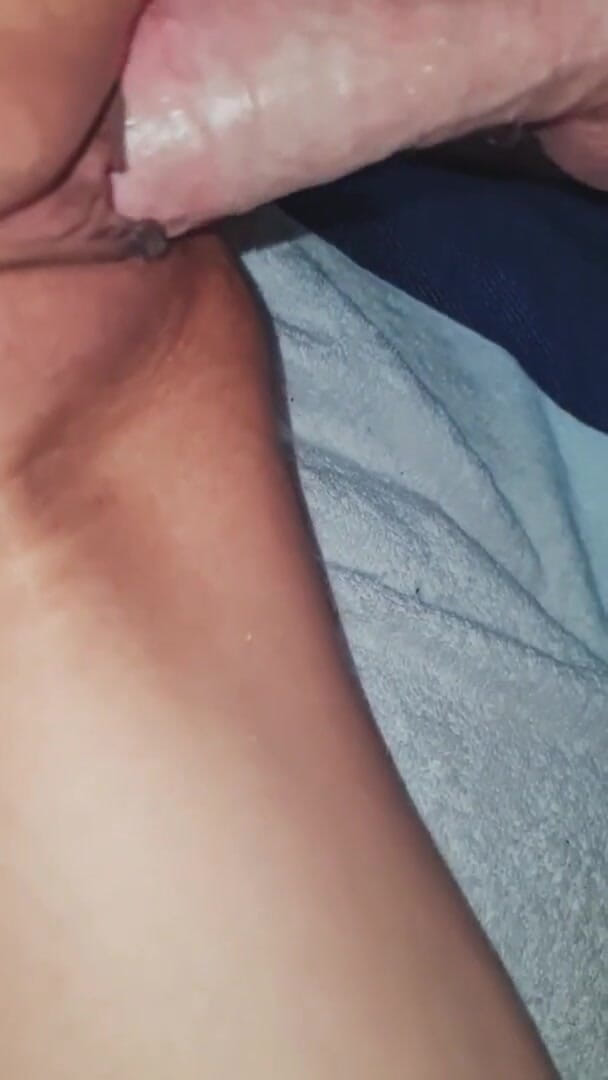Chinese mom: Chinesa madura modelo levando uma enorme gozada interna na buceta