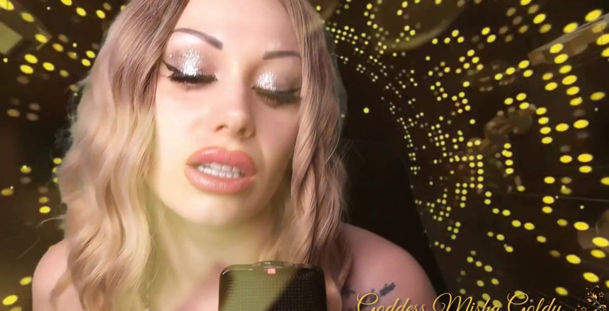 Goddess Misha Goldy: Trávíte tolik času honěním a stříkáním. Jsi skutečný honění závislý.