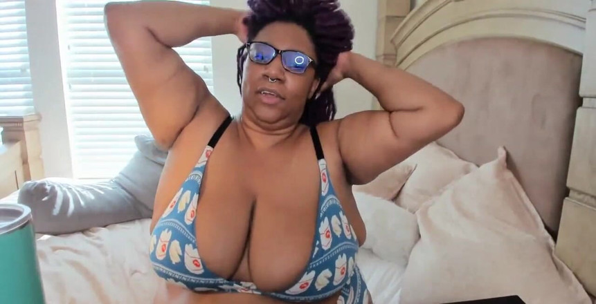 Josie4yourpleasure: Потік почався 06/26/2023 03:05 вечора