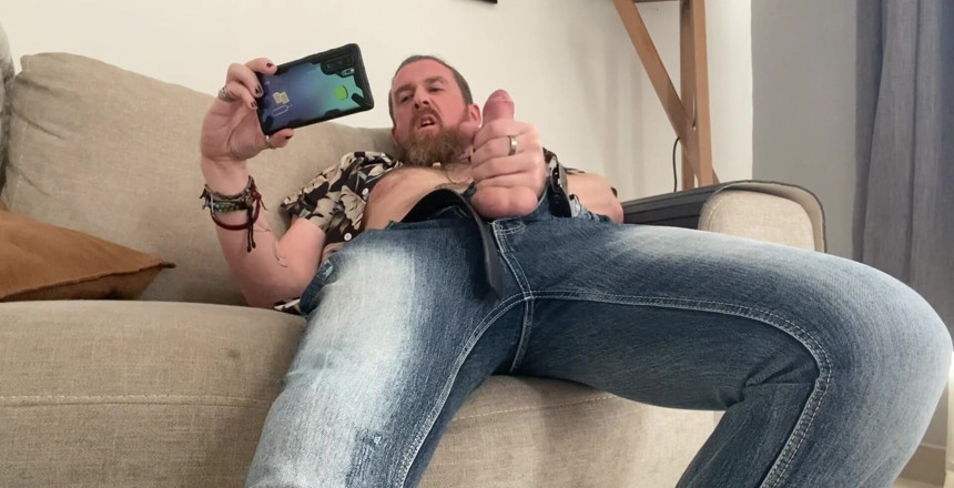 Dirty Talking Guy: Bạn có thích xem tôi xem phim khiêu dâm không?