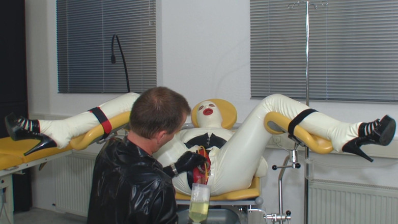 Rubber & Clinic Studio - 1ATOYS: Rubberslut on the gynchair part 1