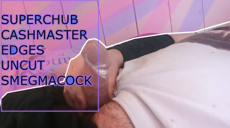 Big Pisser: Superchub master lagi asik muasin memeknya pakai smegma sampai lubangnya...