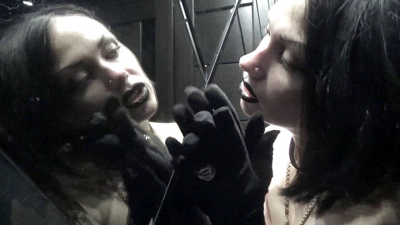 Goddess Misha Goldy: Adorare de mănuși și mâini, ejaculare cu instrucțiuni de masturbare