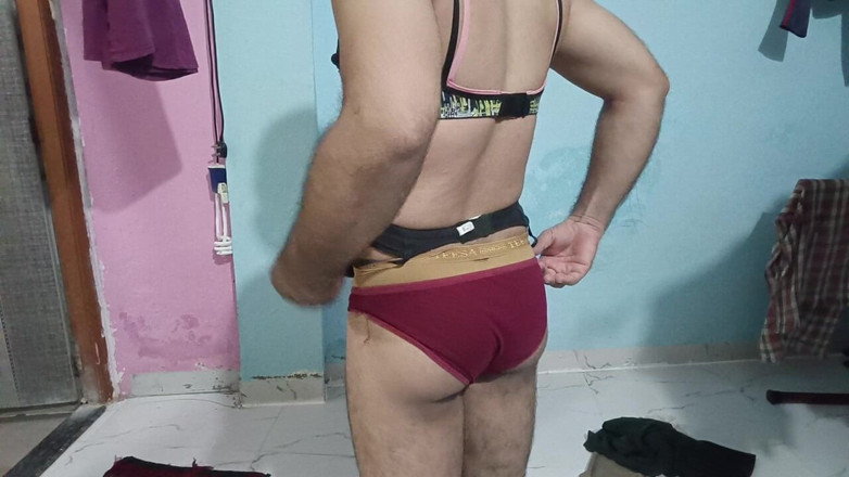 LovedSunsine1990: Roupa de biquíni da esposa e agora é hora de removê-lo