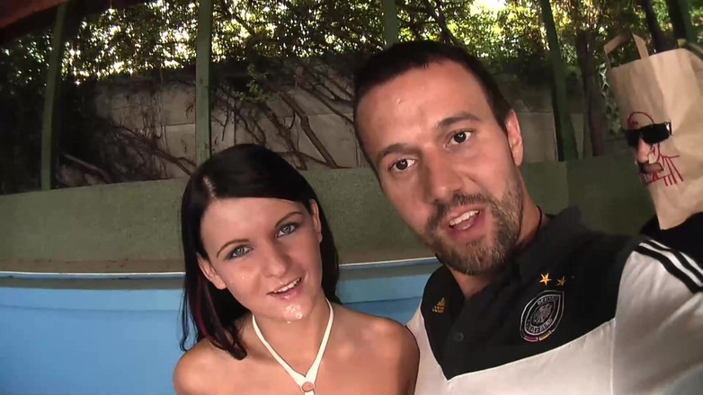 Deutschland porn: Конкурс німецьких королев з мінетом - сцена No01